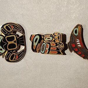 Tribal Design Brooch Set - Black, Gold, Red